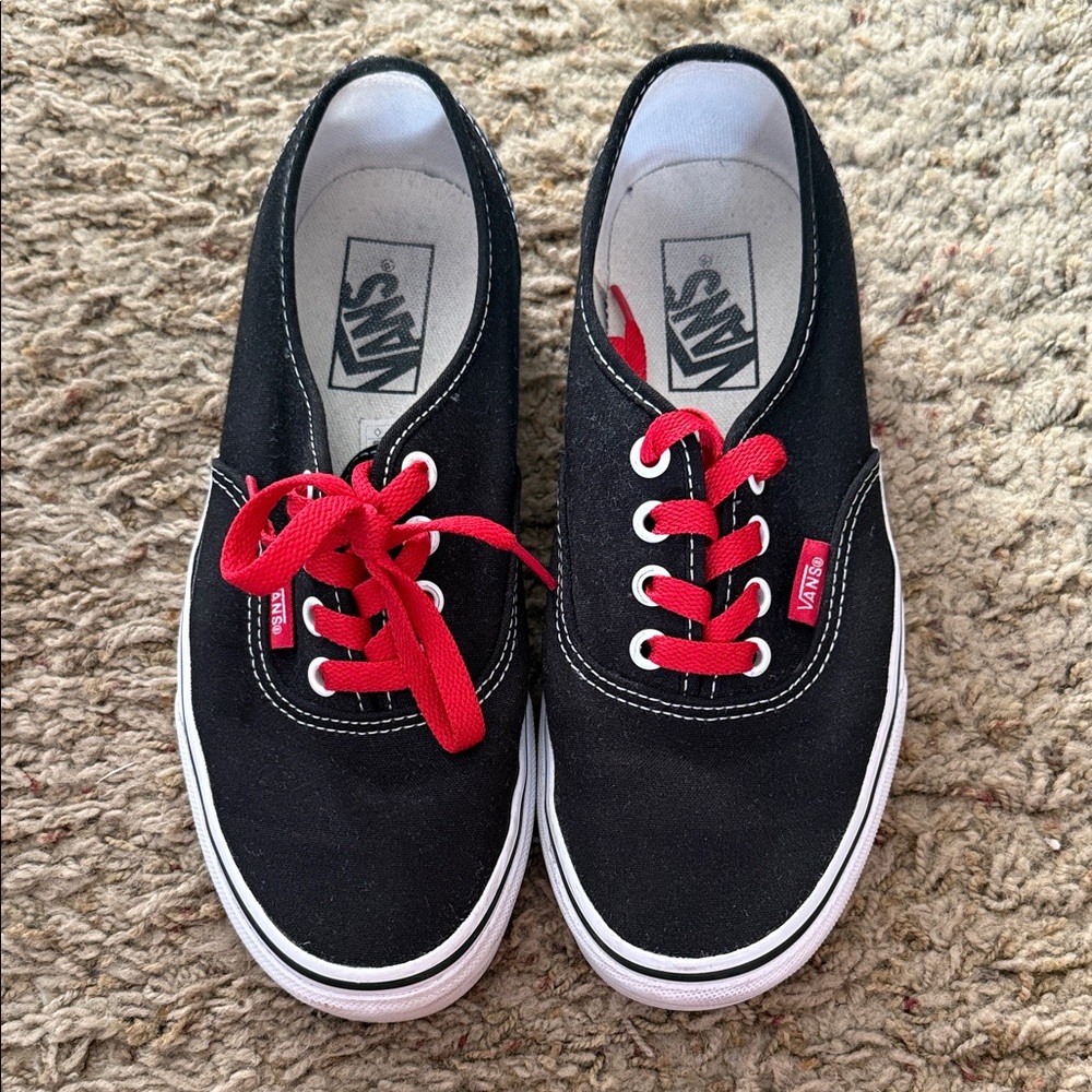 Vans Sneakers in Black with Red Laces